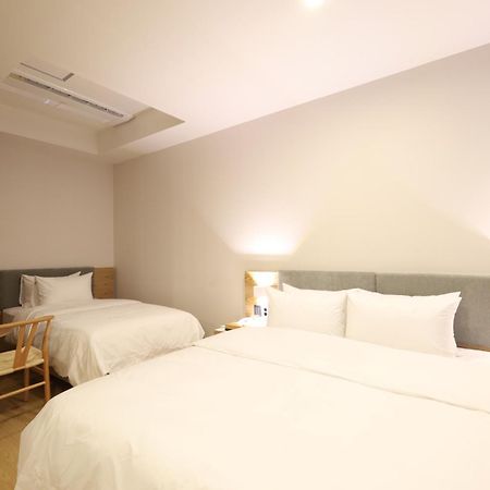 Hound Hotel Cshangvon Kültér fotó