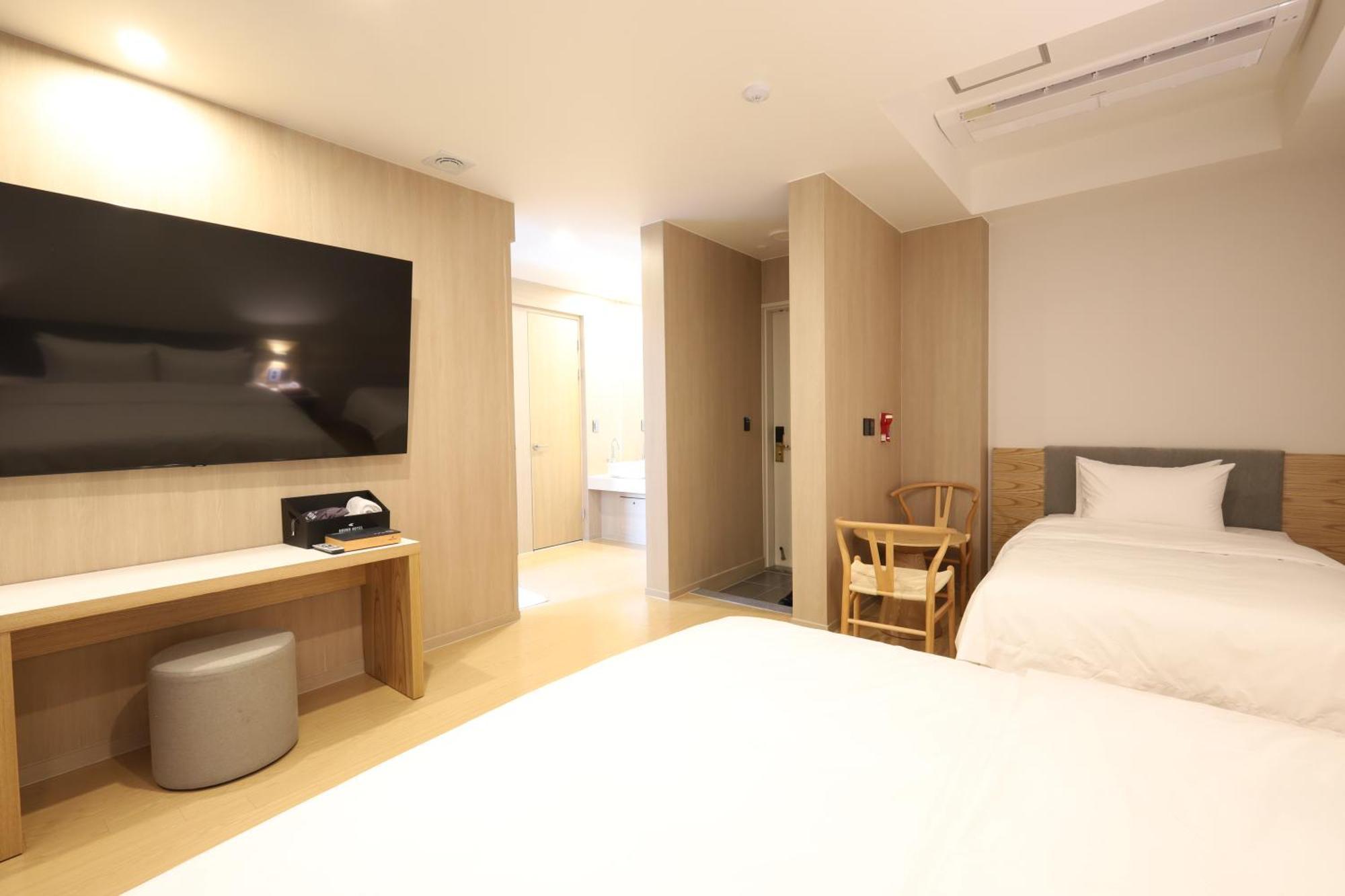 Hound Hotel Cshangvon Kültér fotó