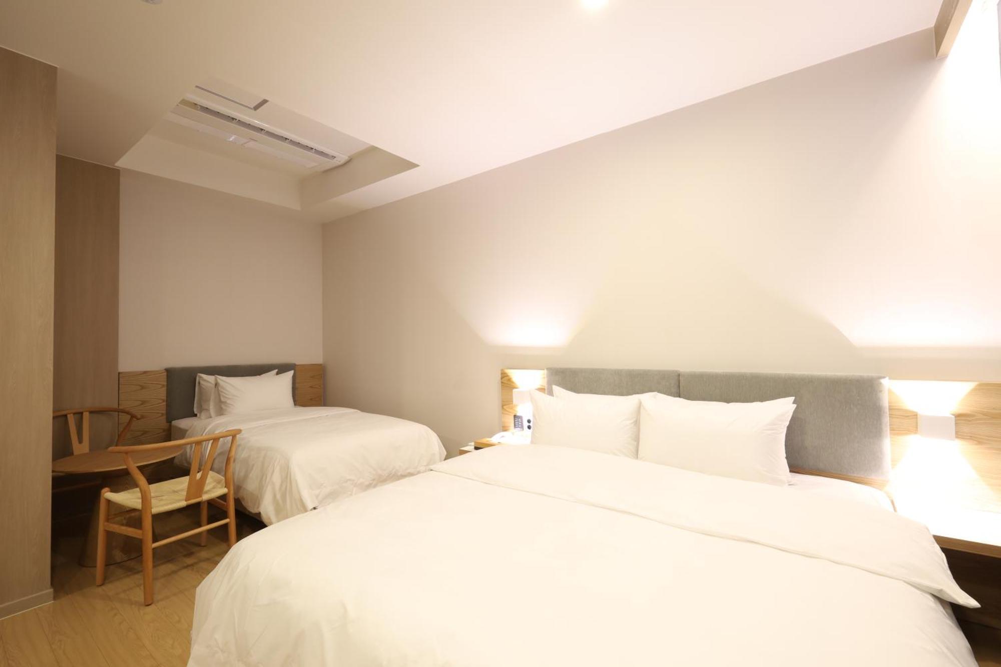 Hound Hotel Cshangvon Kültér fotó